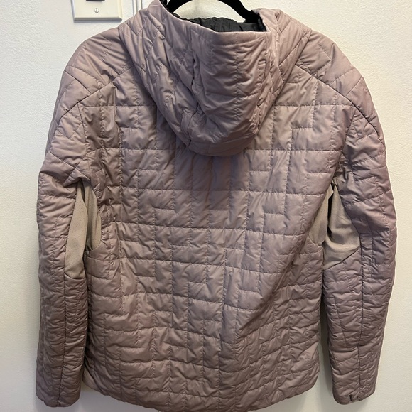 Lululemon Sky Loft Jacket with Hood in light purple/gray color - Picture 5 of 6